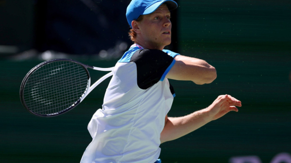 Siner nastavio seriju pobeda, De Minor poklonio "đevrek" Bubliku VIDEO