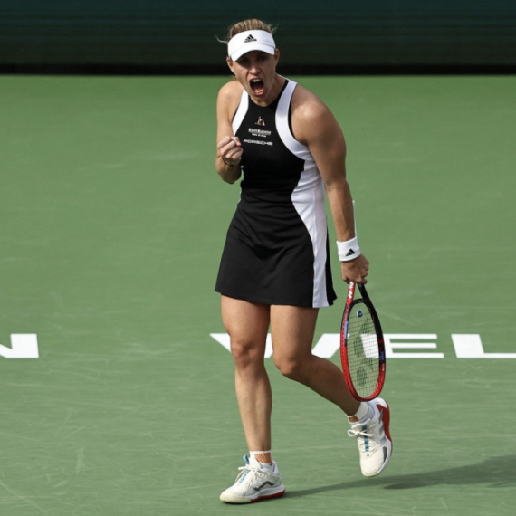 Kerber kao nekada, do osmine finala preko Kudermetove