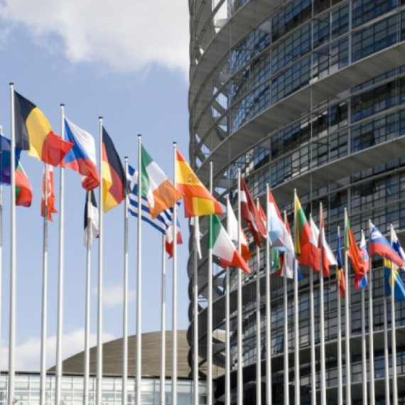 "Kako da primamo nove zemlje u članstvo kad i sad sa 27 članica EU funkcioniše s velikim problemima?"