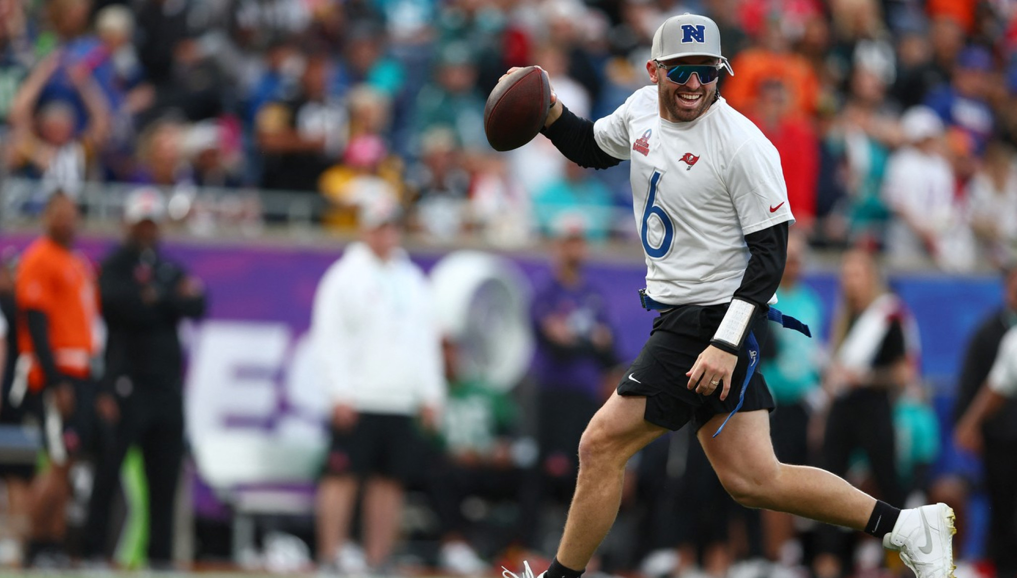 Baksi dali Mejfildu 100 miliona dolara