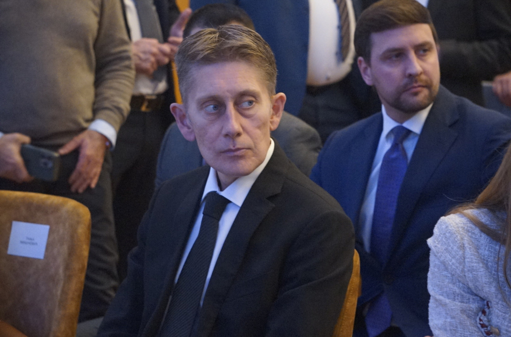 Martinović: Sihnronizovani napadi Đilasovih pristalica i CRTE su napadi na Srbiju