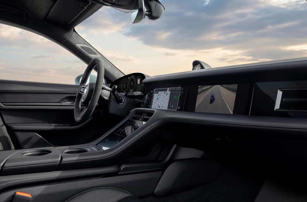 Naklon kralju: Stigao je najbrži i najsnažniji Porsche u istoriji FOTO/VIDEO