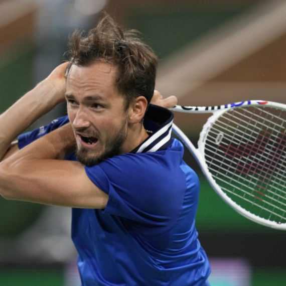 Medvedev preživeo ludi festival brejkova