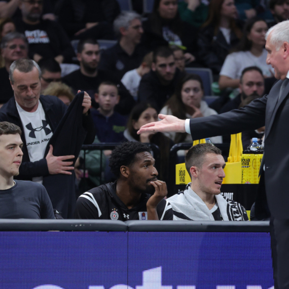 Partizan kompletan pred Barselonu VIDEO