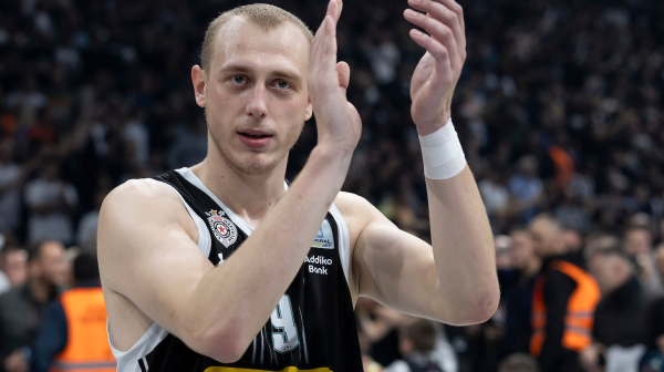 Zvanično: Alen Smailagić napustio Partizan