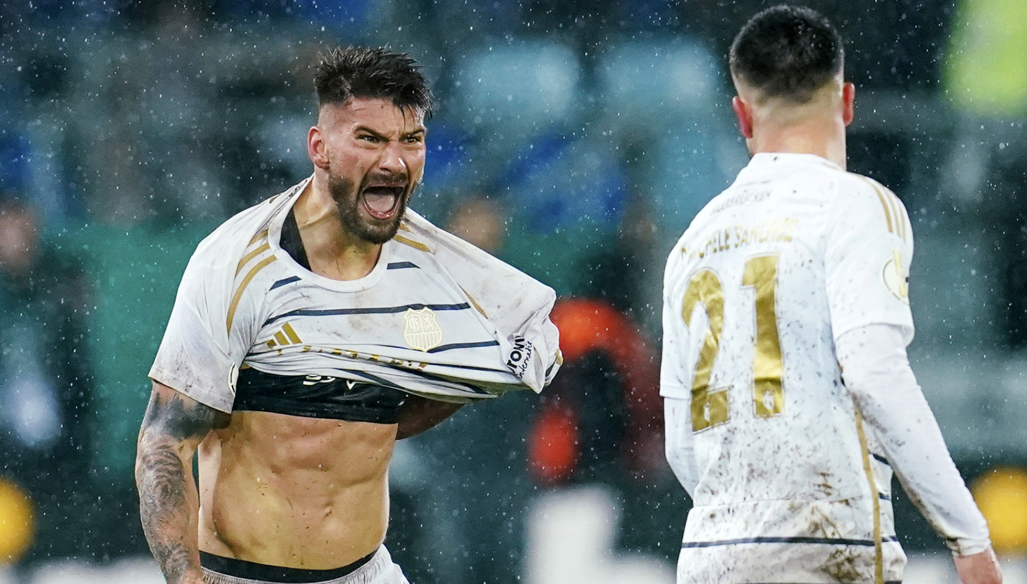 Ludilo u Nemačkoj – trećeligaš u 93' izbacio Borusiju iz Kupa VIDEO