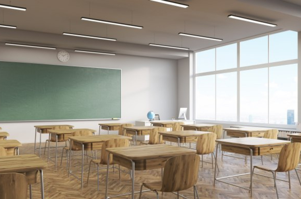 Panika u Nišu: Učenik doneo nož školu