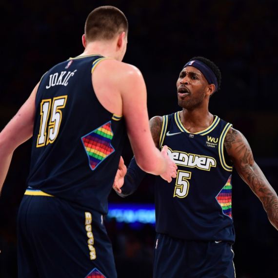 Jokićev bivši saigrač ostaje u Evropi