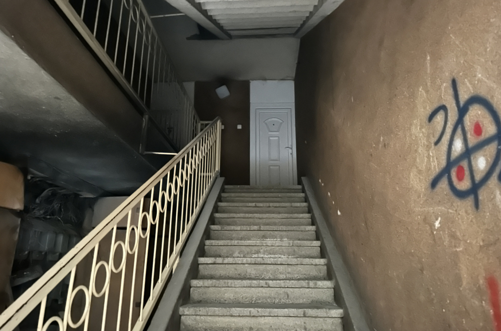 Požar u Čačku: Eksplodirali bojleri u stambenoj zgradi FOTO