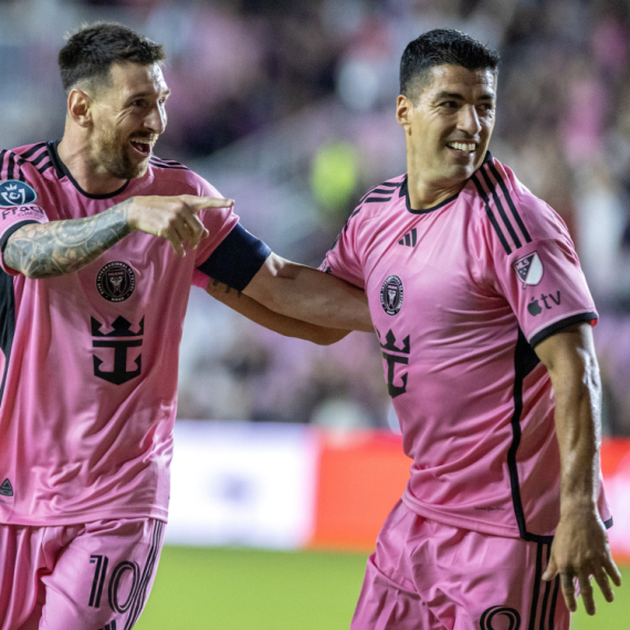 Mesi i Suares se dobro zabavljaju i dominiraju – Majami u četvrtfinalu