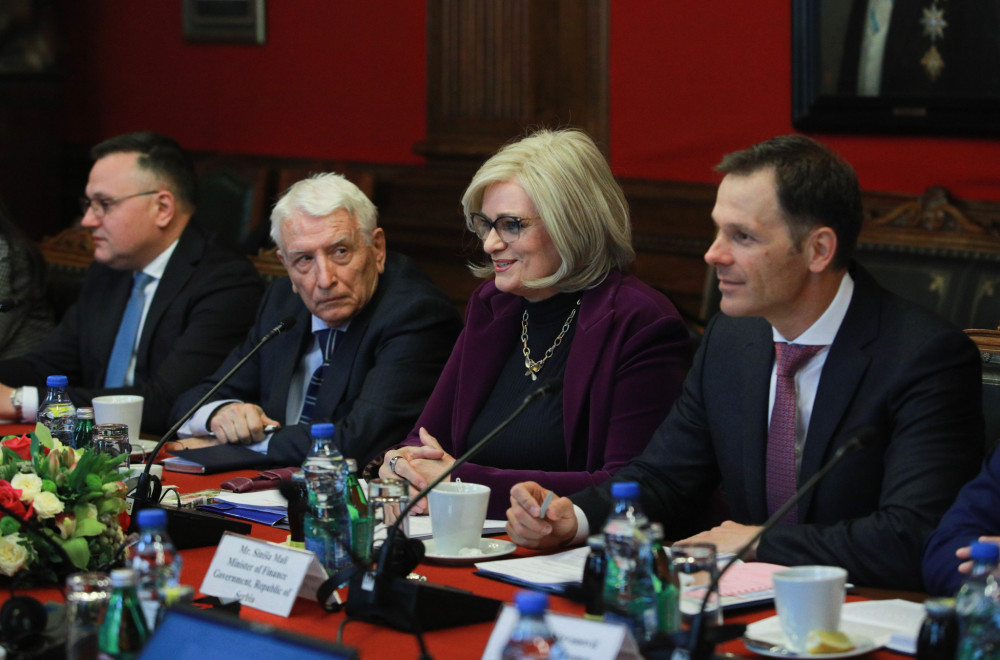 Počeli zvanični razgovori misije MMF s delegacijom Srbije