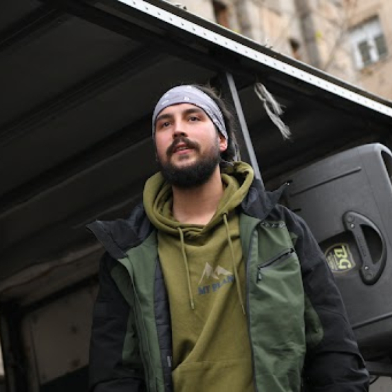 I novinarka Danasa priznala: Aktivistkinja SNS je maltretirana