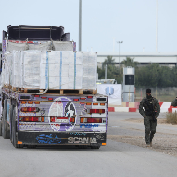 Prvi konvoj stigao kopnom na sever Gaze; 370 tona pomoći od Emirata