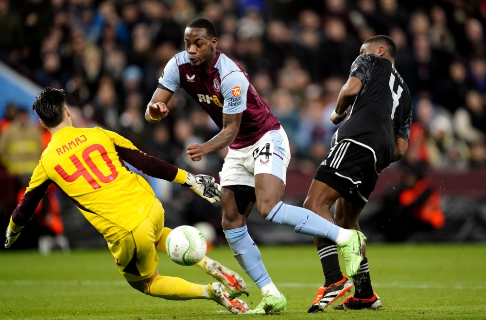 "Poker" Vile u mreži Ajaksa