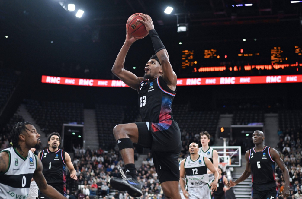 Pariz nezaustavljiv – rutinski razbio evroligaša VIDEO