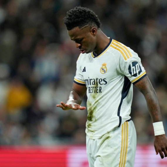 Real podneo tužbu zbog rasnih uvreda Vinisijusu