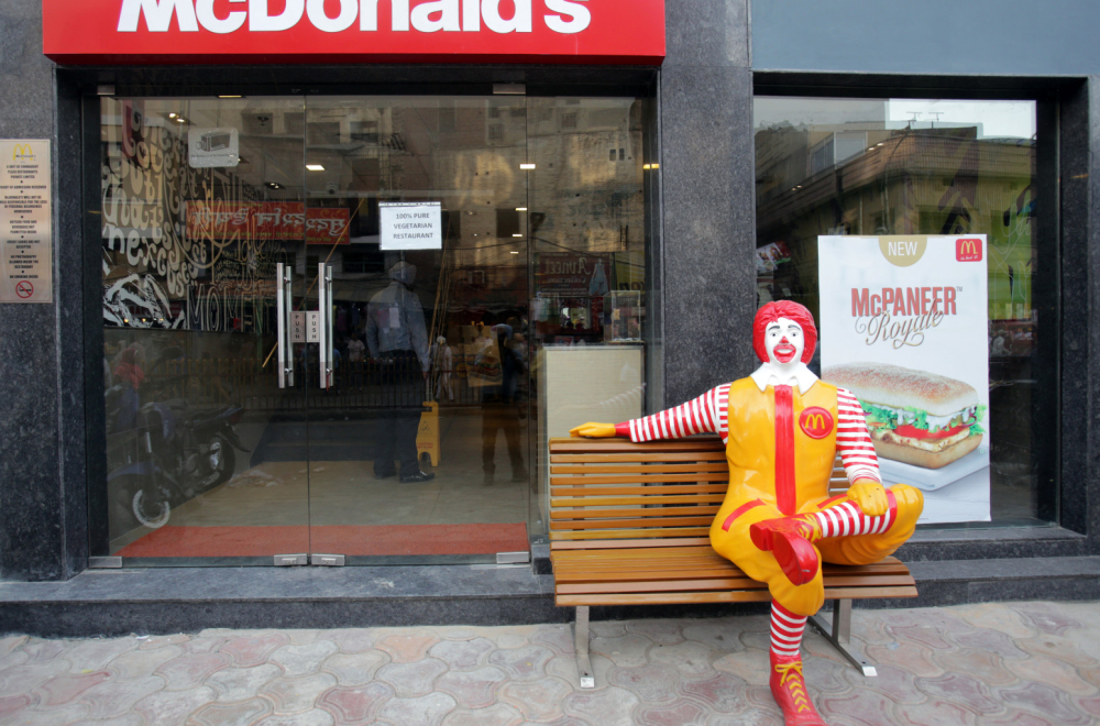 Mekdonalds će otkupiti sve svoje restorane