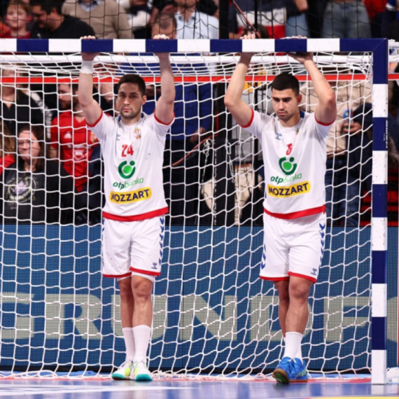 Srbija slavila na debiju Rojevića