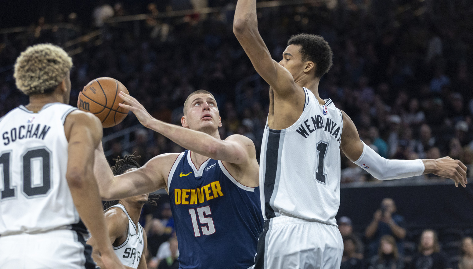 Jokić nezaustavljiv protiv Vembenjame VIDEO