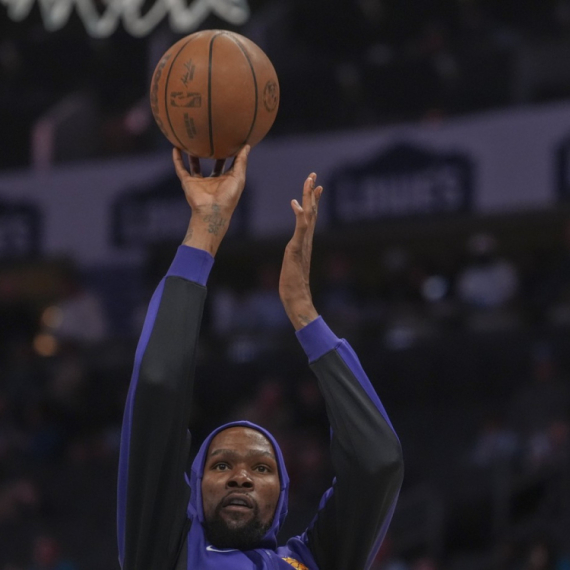 Durent posle "bacanja" na parket odao priznaje Miciću: Lukav je