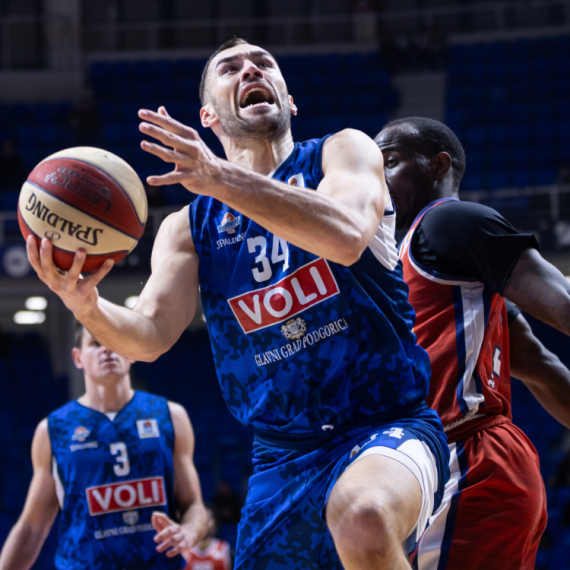 Deseta uzastopna pobeda Budućnosti – "crta" se meč odluke sa Partizanom