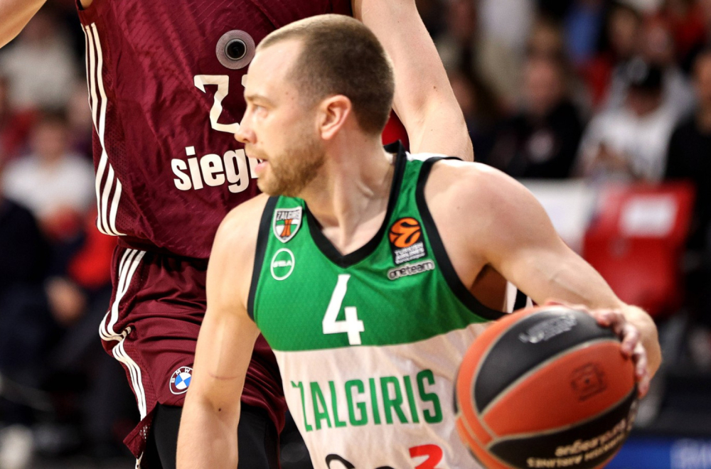 Hrvat ušao u istoriju – prvi igrač sa kamerom u Evroligi VIDEO