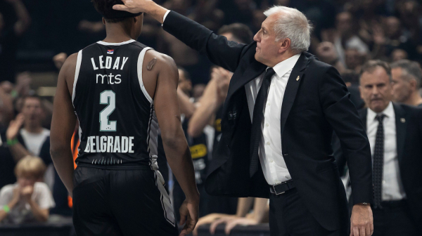 Zek Ledej se vratio na parket