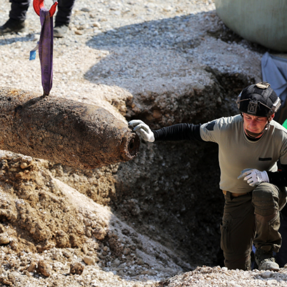 Drama u Novoj Gorici: Uspešno deaktivirane tri bombe