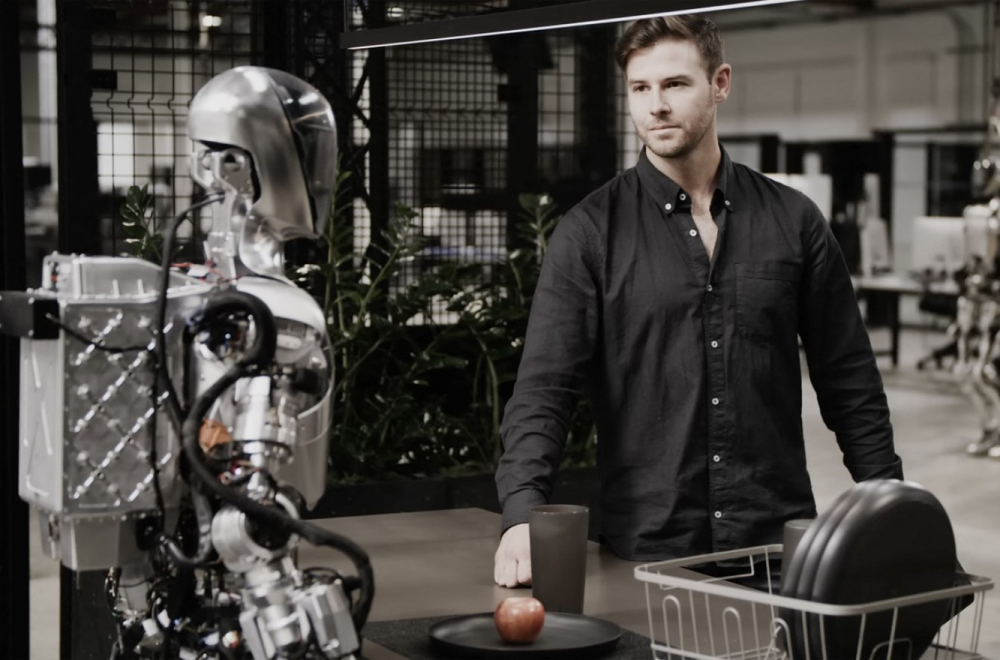 Humanoidni robot impresionirao ali i preplašio sve VIDEO