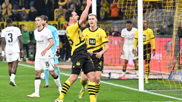 Borusija Dortmund posle preokreta bolja od Ajntrahta