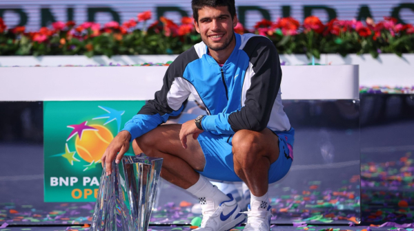 Alkaras odbranio titulu i zabrinuo Đokovića; Medvedev "potkačio" publiku VIDEO