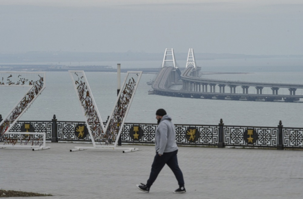 Pogođen Kerč? "Čuju se eksplozije..."; Zatvoren Krimski most FOTO/VIDEO
