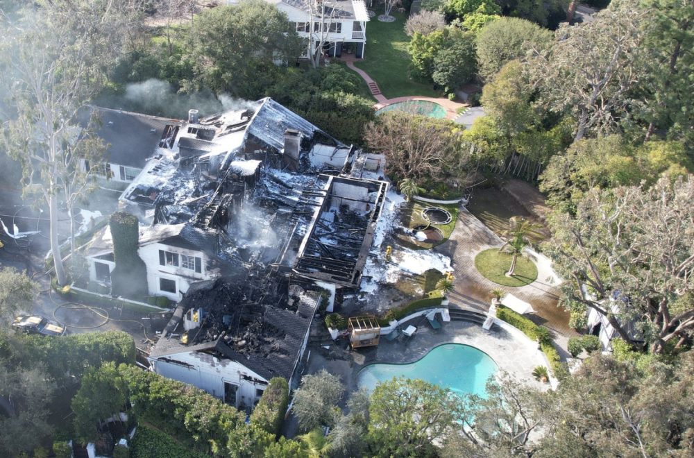 Otkriven uzrok požara u kojem je izgorela kuća Kare Delevinj