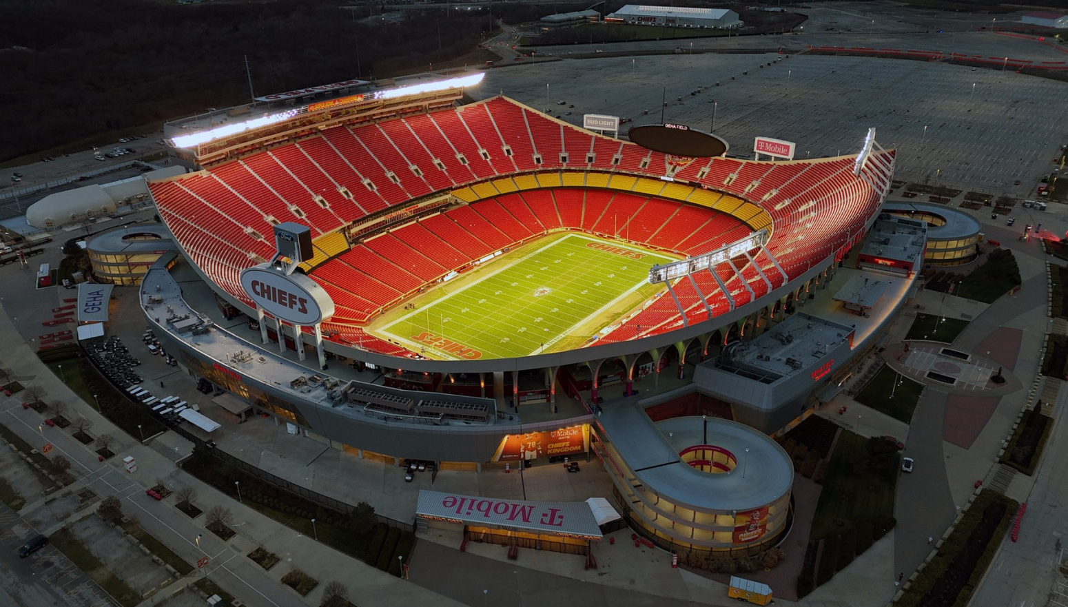 NFL šampion preti odlaskom iz Kanzasa ako navijači ne plate za stadion