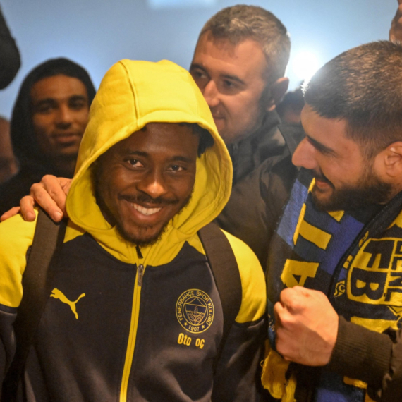 Tadićev saigrač heroj: Jurišao na huligane i nokautirao ih VIDEO