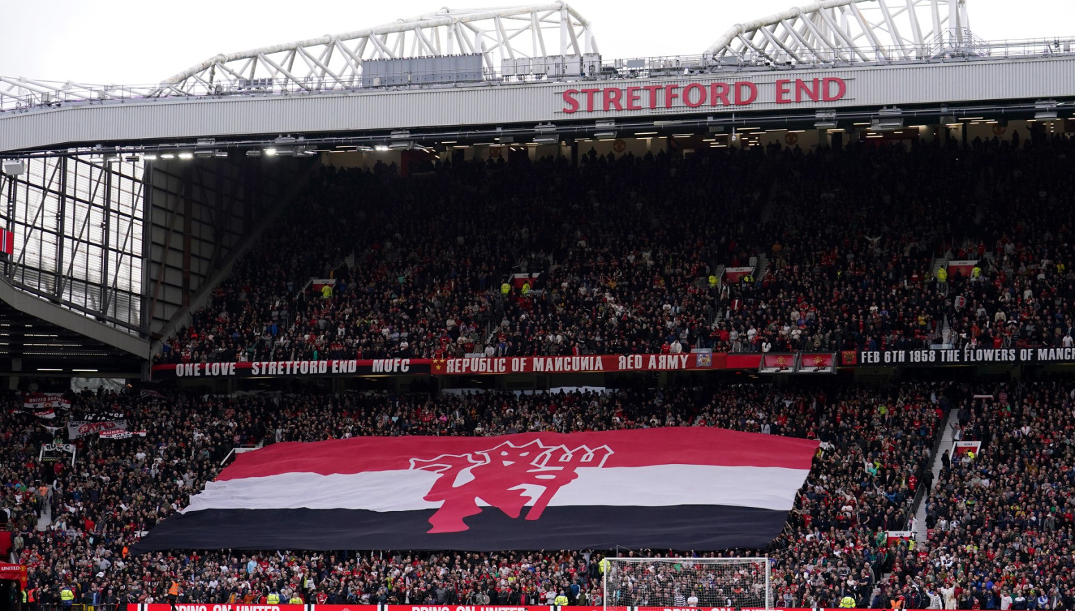 Uhapšen navijač Junajteda koji je pevao o tragediji na Hilsborou