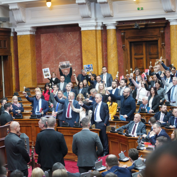 Brnabić ogolila opoziciju: Vi ste nezavisno Kosovo već priznali