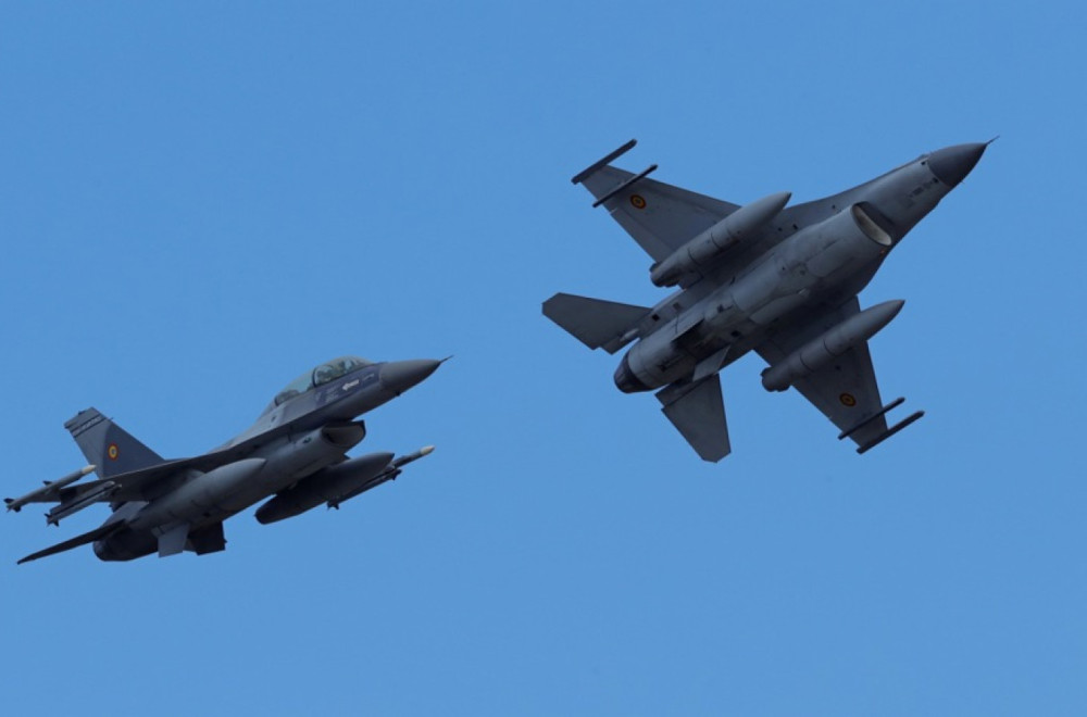 NATO digao avione; Počinje napad?