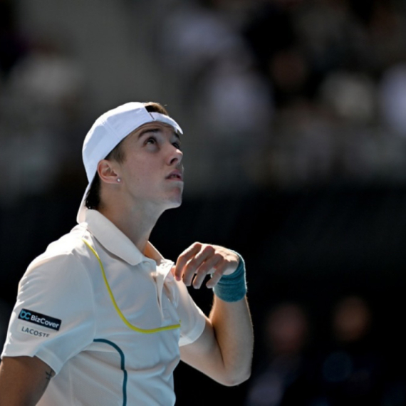 Jezivo – francuski teniser se srušio u Majamiju VIDEO