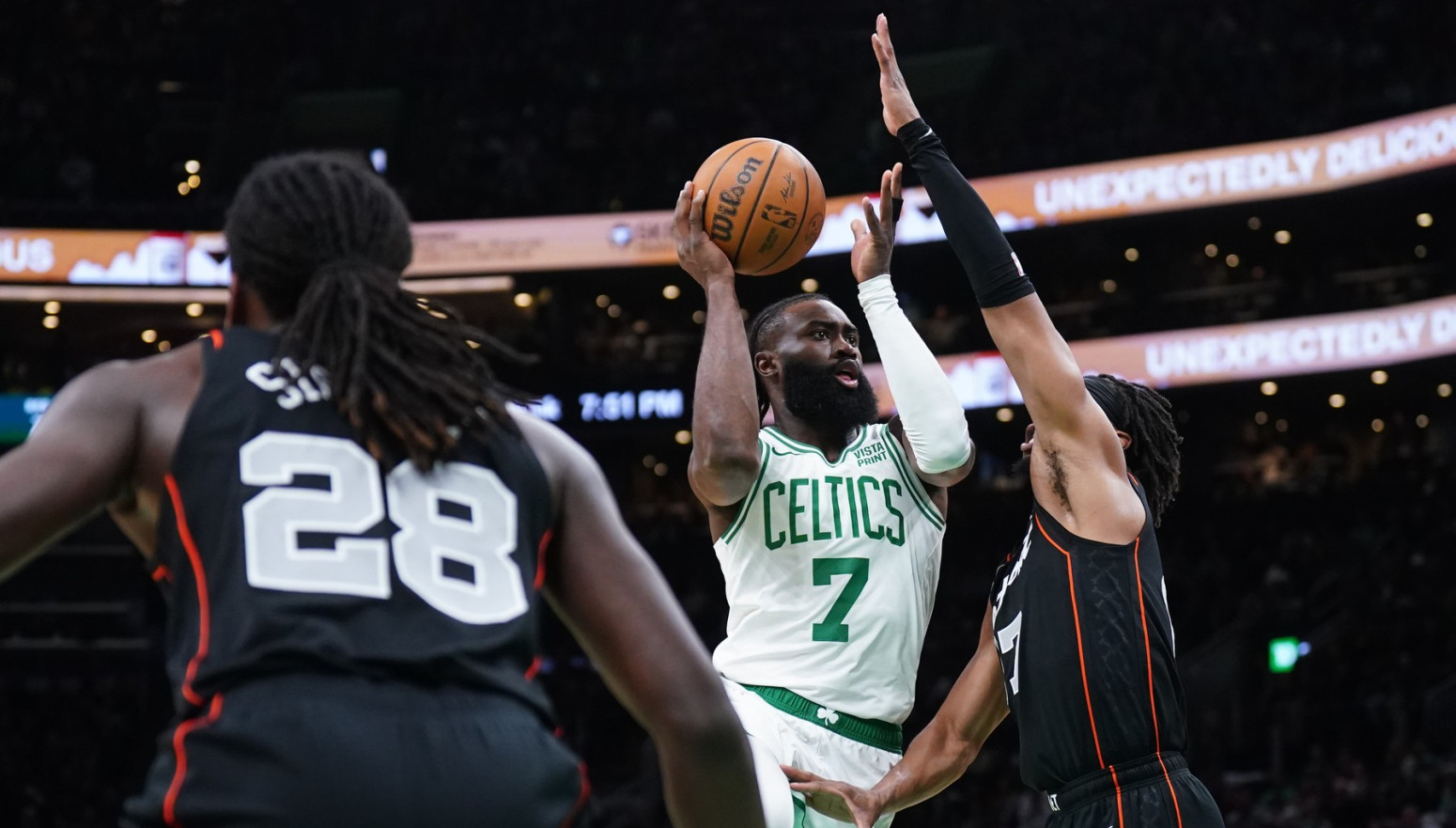 Boston ne staje, 31 poen Brauna u pobedi nad Pistonsima VIDEO