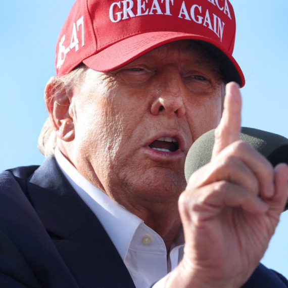 Oglasio se Tramp, doneo odluku