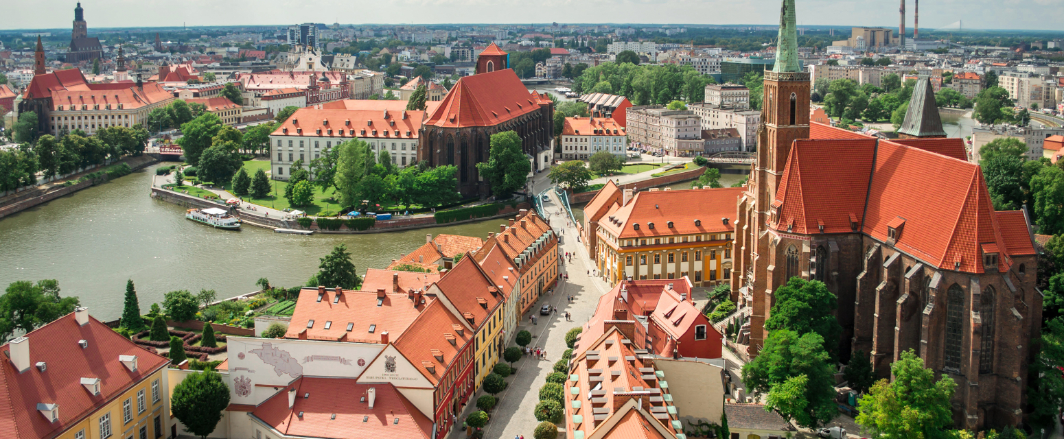 Bajkovito mesto sa 12 ostrva i više od 100 mostova – idealna prolećna destinacija