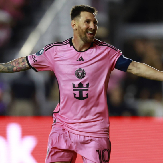 Navijačima u Hongkongu koji nisu videli Mesija biće vraćeno 50 odsto novca