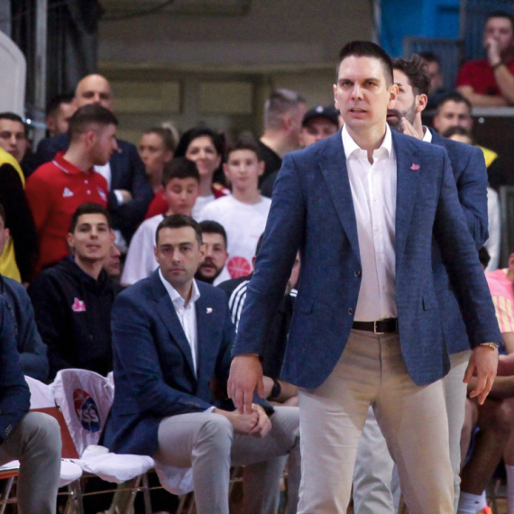 Mega ne menja - Barać ostaje trener