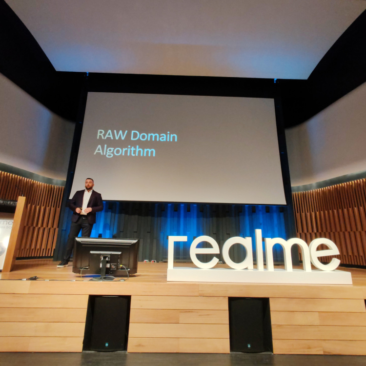 Predstavljeni realme 12 Pro i 12 Pro+: Donose moćnu periskop telefoto kameru u klasu