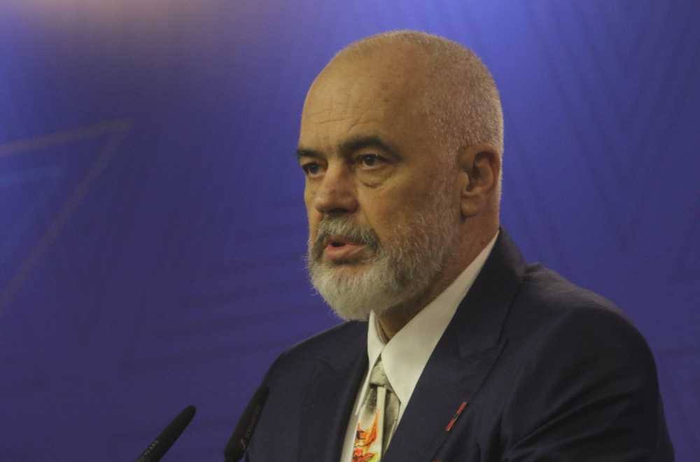 Oglasio se Edi Rama nakon skandala VIDEO