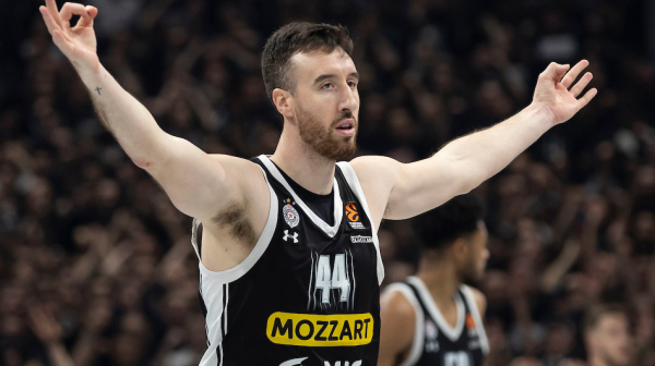 Smart i Kaminski ponovo blistali za SAD VIDEO