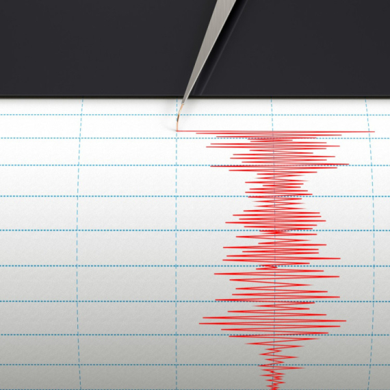 Snažan zemljotres jačine 5,5 stepeni