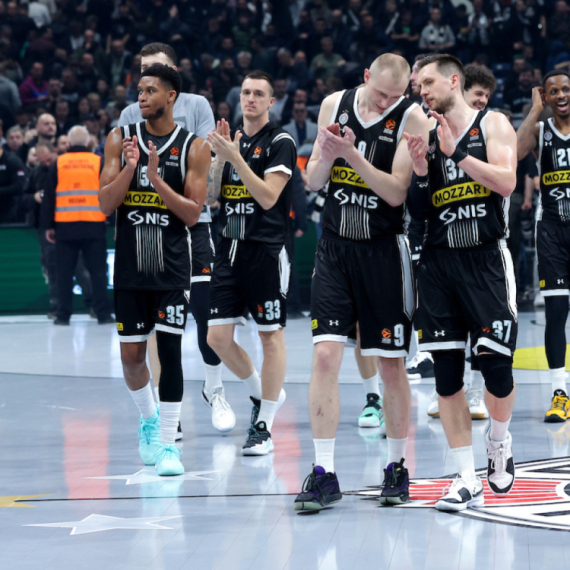 Partizanova borba za plej-in – raspored crno-belih i konkurencije