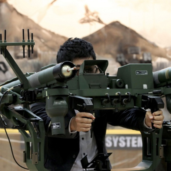 Komšijama stižu "hironi"